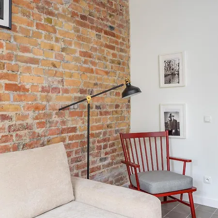 Metro Raclawicka Loft Apartment Warsaw