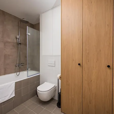 Metro Raclawicka Loft By Bookinghost Διαμέρισμα