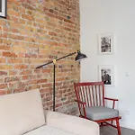 Metro Raclawicka Loft By Bookinghost Lejlighed Warszawa